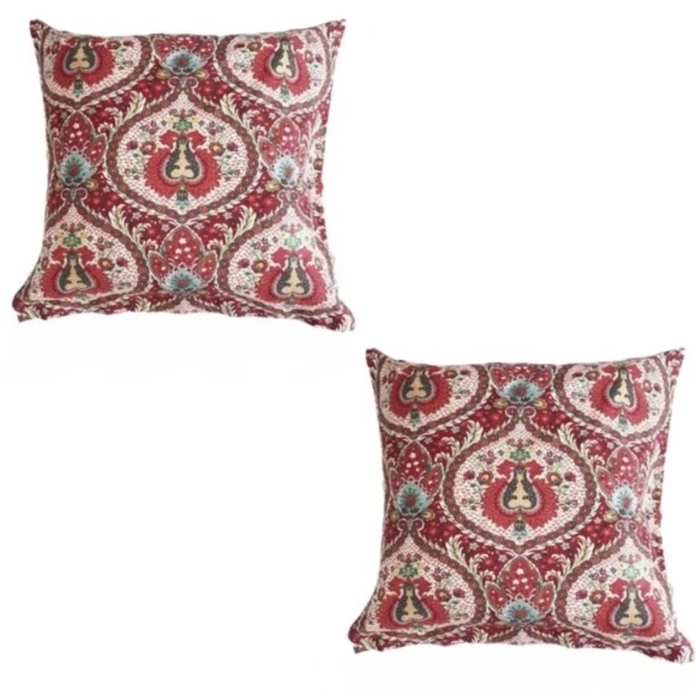 Pottery Barn NWOT euro shams set of 2 Darcy paisley medallion print 100% cotton